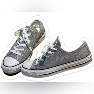 ✨RARE CONVERSE SILVER METALLIC THREAD SNEAKERS🪩
